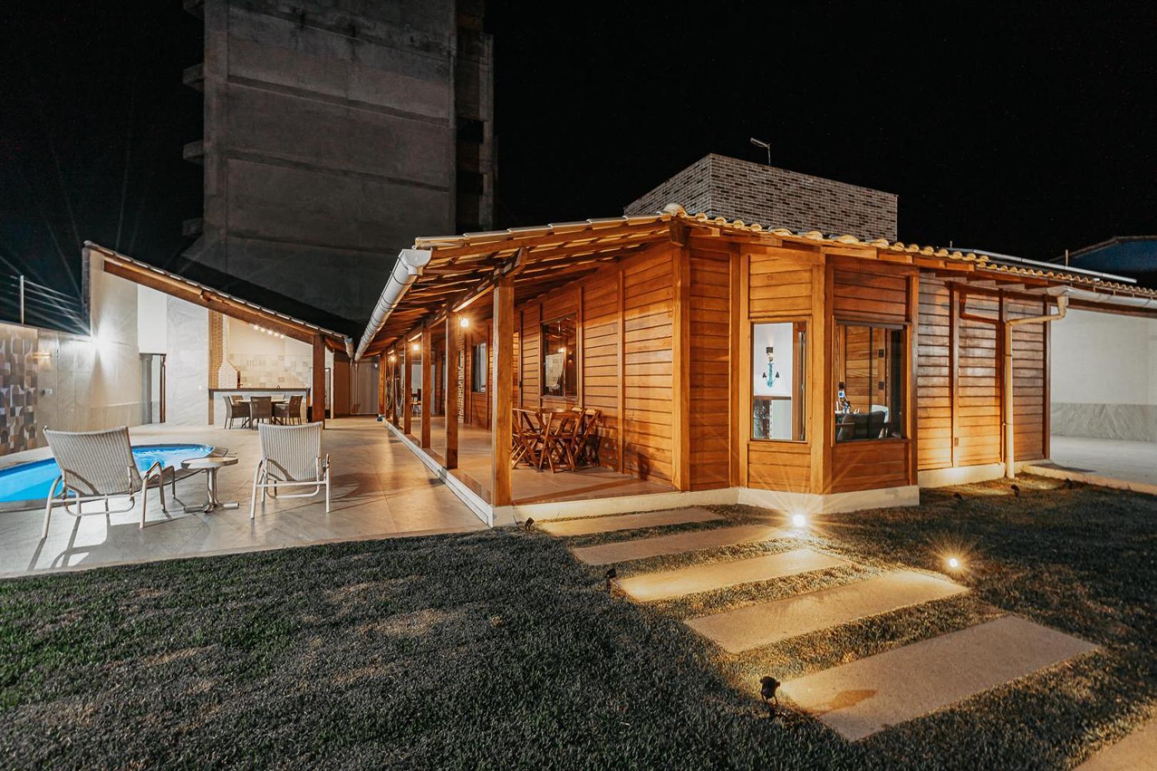 Casadecastelhanos, Quadra Do Mar De Castelhanos, 4 Suites Com Ar, Churrasqueira, Piscina, Hidromassagem, Cozinha Integrada Gourmet Ideal Para Familia E Amigos Anchieta  Eksteriør bilde