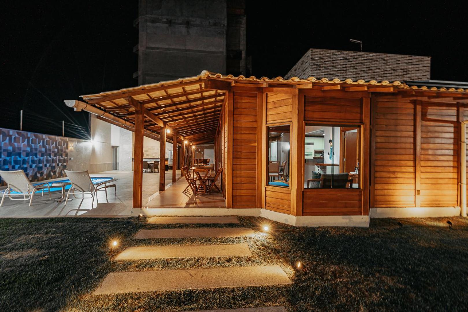 Casadecastelhanos, Quadra Do Mar De Castelhanos, 4 Suites Com Ar, Churrasqueira, Piscina, Hidromassagem, Cozinha Integrada Gourmet Ideal Para Familia E Amigos Anchieta  Eksteriør bilde